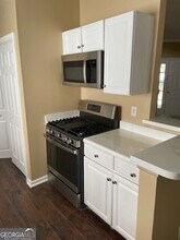 135 S Fairfield Dr in Peachtree City, GA - Building Photo - Building Photo