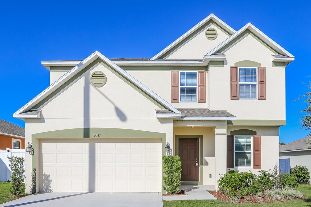 2237 Aitkin Loop in Leesburg, FL - Building Photo