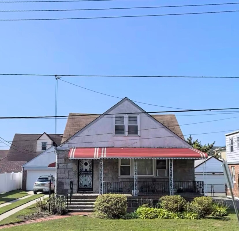 23214 118th Ave Rentals in Cambria Heights, NY