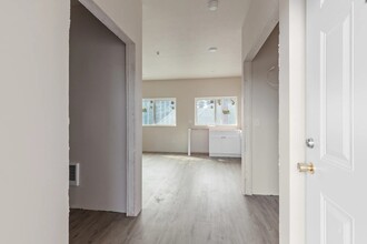 2001 W Boone Ave in Spokane, WA - Building Photo - Interior Photo