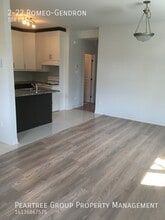 Right in the heart of Aylmer in Gatineau, QC - Building Photo - Building Photo