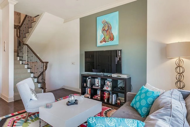 property at 406 NE 2nd St