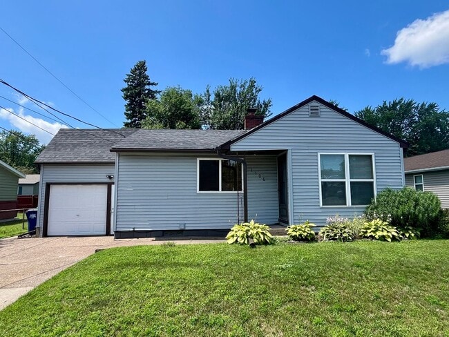 property at 1106 S 17th Ave