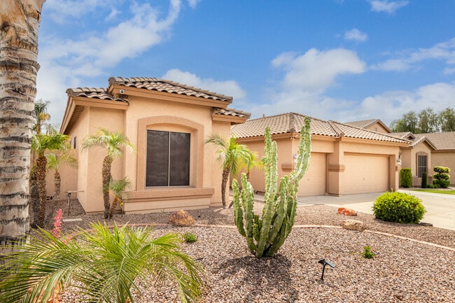 3465 E Parkview Dr in Gilbert, AZ - Foto de edificio - Building Photo