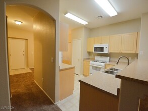 9329 Square Dance Pl in Las Vegas, NV - Building Photo - Building Photo