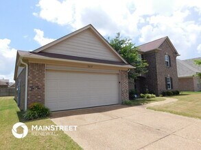 7637 Stonington Dr in Memphis, TN - Building Photo - Building Photo