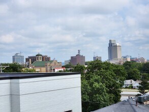 1019 Park Ave in Omaha, NE - Foto de edificio - Building Photo