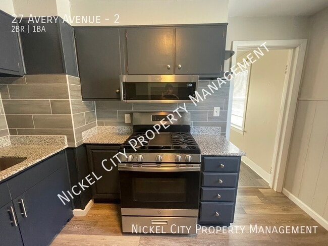 27 Avery Ave