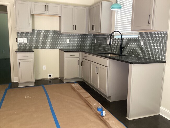 property at 816 Shull St