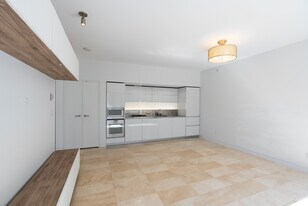 838 W Hastings St in Vancouver, BC - Building Photo
