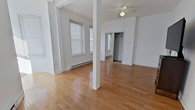 1234-40 Rising Sun Ave in Philadelphia, PA - Foto de edificio - Building Photo