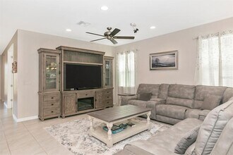 11601 Parrotfish St in Venice, FL - Building Photo - Building Photo