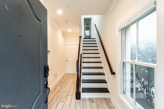 1333 Powhatan St in Alexandria, VA - Building Photo - Building Photo
