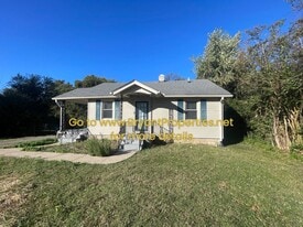 250 Timmons St in Nashville, TN - Building Photo
