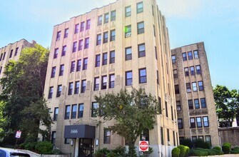 1666 Commonwealth Ave in Boston, MA - Building Photo - Building Photo