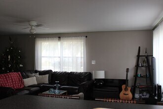 2630 SW 49th Ct in Fort Lauderdale, FL - Foto de edificio - Building Photo