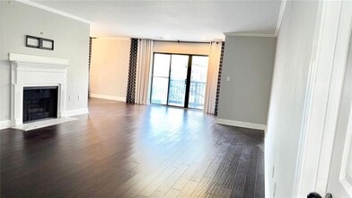 1104 Pine Heights Dr NE in Atlanta, GA - Building Photo - Building Photo