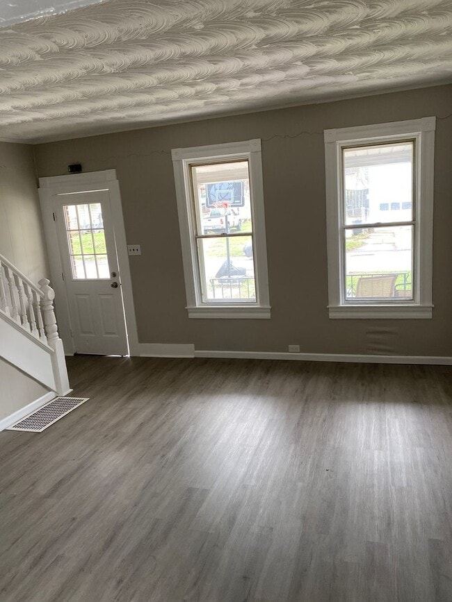 137-137 Birkett St in Carbondale, PA - Building Photo - Building Photo