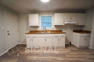 724 Illinois Rd in Birmingham, AL - Building Photo - Building Photo