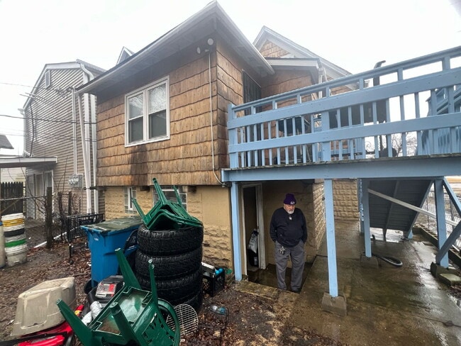 5647 Sohl Ave in Hammond, IN - Foto de edificio - Building Photo