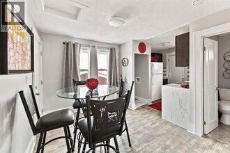 1704 Mercer St in Windsor, ON - Building Photo - Building Photo