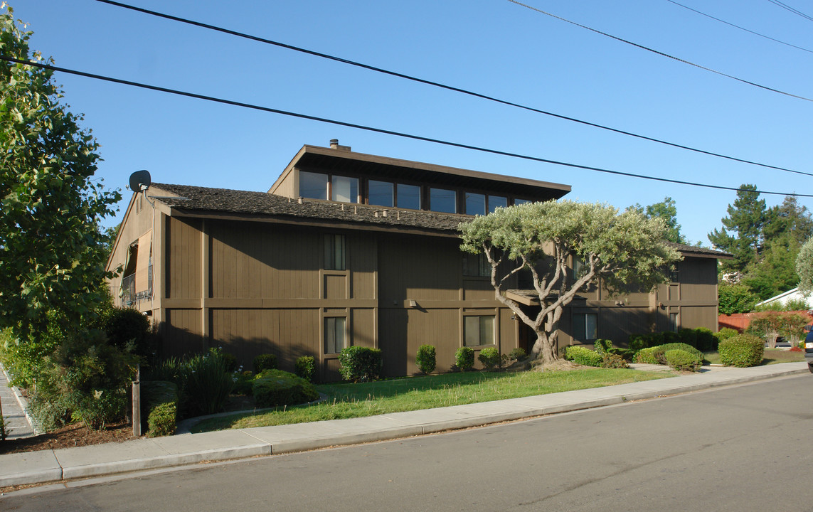 1550 Willowbrae Ave in San Jose, CA - Foto de edificio