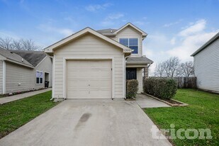 1300 Pine Ln in Fort Worth, TX - Building Photo