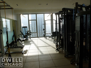 167 N Desplaines St, Unit 1 in Chicago, IL - Building Photo - Building Photo