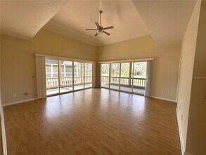 35 Magnolia Ave, Unit 35 in Ormond Beach, FL - Foto de edificio - Building Photo