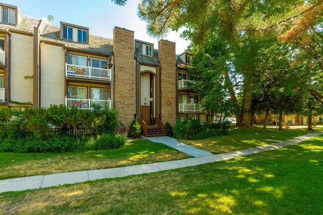 property at 88 W 50 S Unit C 12