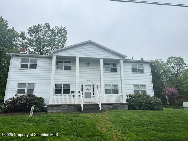 15 Little St in Montrose, PA - Building Photo