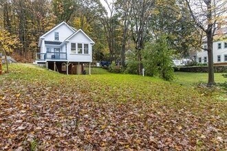 92 Washington St in Groveland, MA - Building Photo - Building Photo