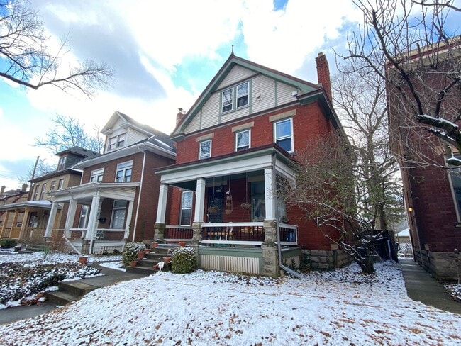 1483 Belmont Ave