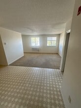 16 Manning St in Derry, NH - Building Photo - Building Photo