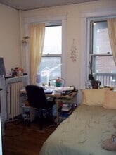 11 Euston St, Unit 3 in Brookline, MA - Foto de edificio - Building Photo