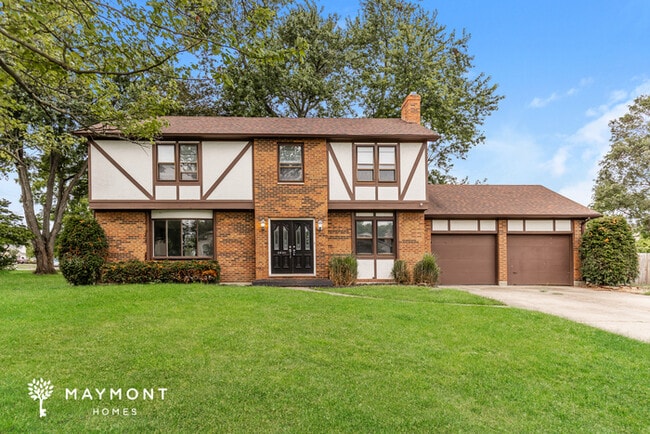 property at 3841 Hollybrook Dr