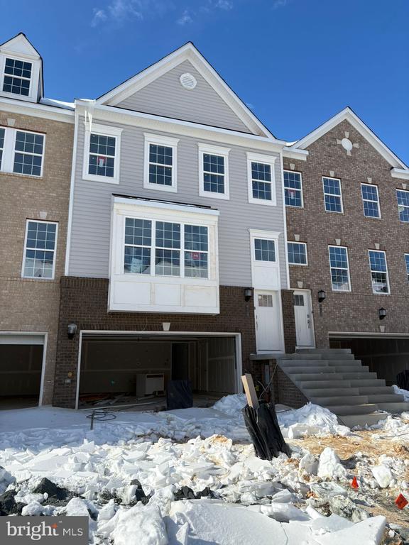 property at 1718 Water Xing Rd