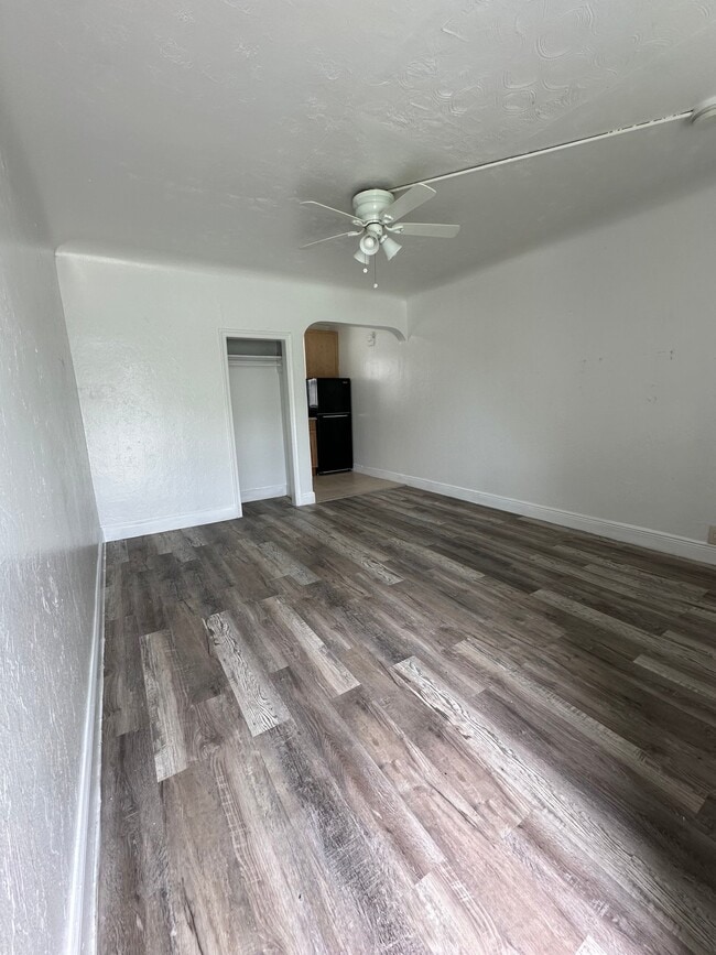 17 Detroit St, Unit 4