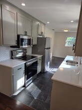 523 Chapel Hill W Dr in Indianapolis, IN - Building Photo - Building Photo