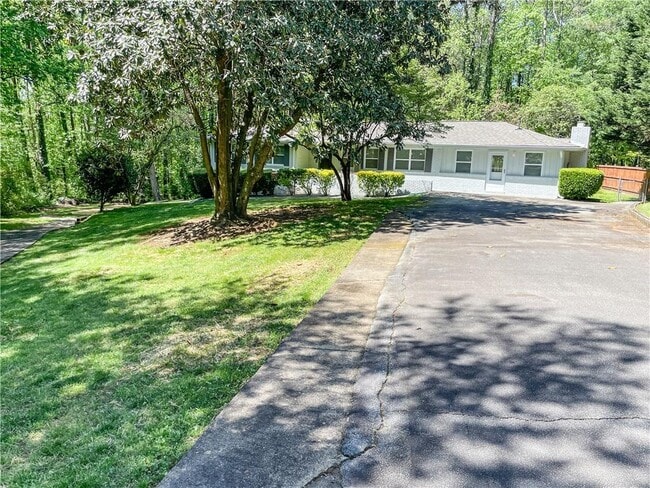 property at 2307 Rubart Dr