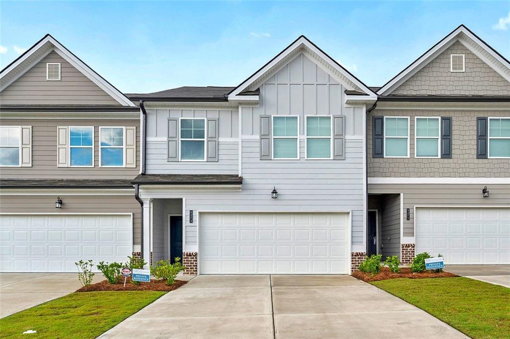 6373 Rosetta Dr in Atlanta, GA - Building Photo