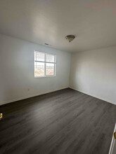 1256 W Newlands Dr-Unit -24 in Fernley, NV - Building Photo - Building Photo