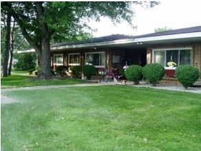 Trinity Park Apartments in Livonia, MI - Foto de edificio - Building Photo