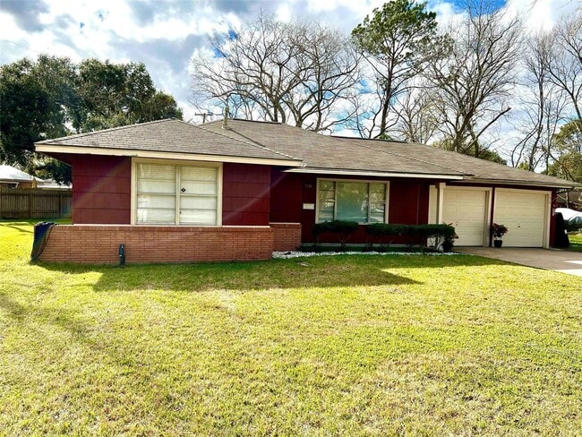 property at 1735 S Park