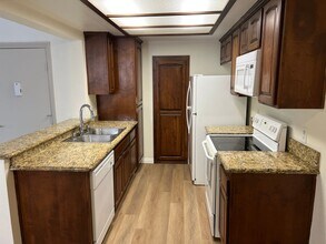 3535 Banbury Dr in Riverside, CA - Building Photo - Building Photo