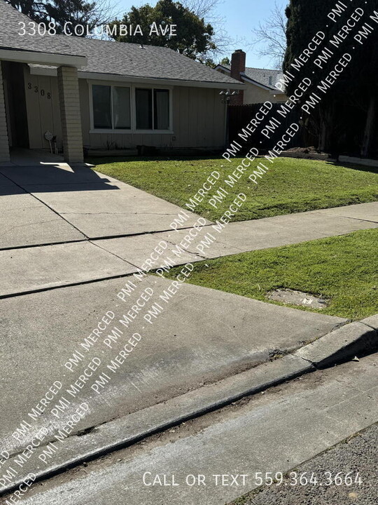 3308 Columbia Ave in Merced, CA - Building Photo