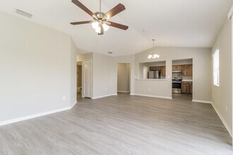 3982 Ridgewood Dr in Titusville, FL - Building Photo - Building Photo