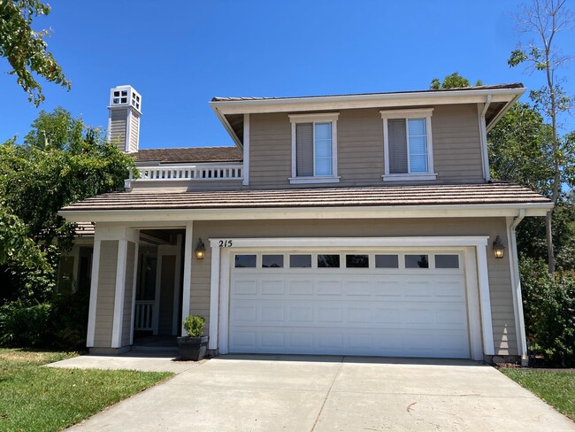 property at 215 Oak View Ln