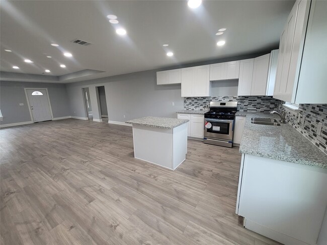 property at 4859 Bellnole Dr