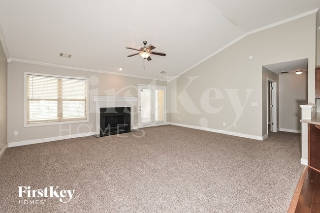 660 Herring Rd in Grayson, GA - Building Photo - Building Photo